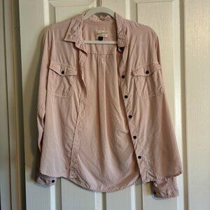 Universal Thread button-up collard shirt